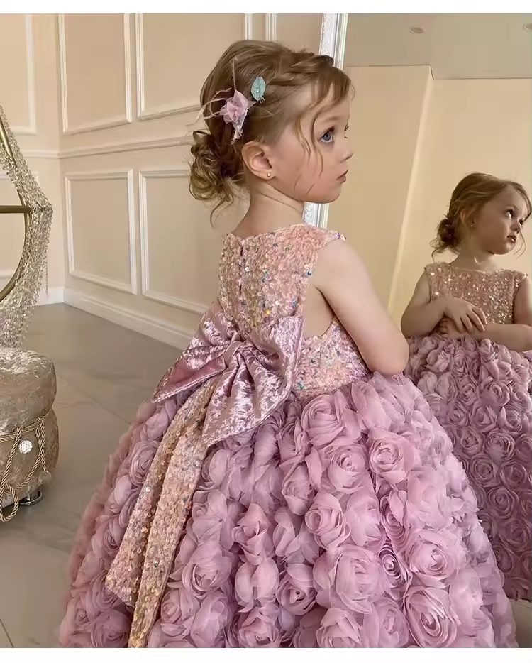 Vestido Rosas de Fantasía - Image 3